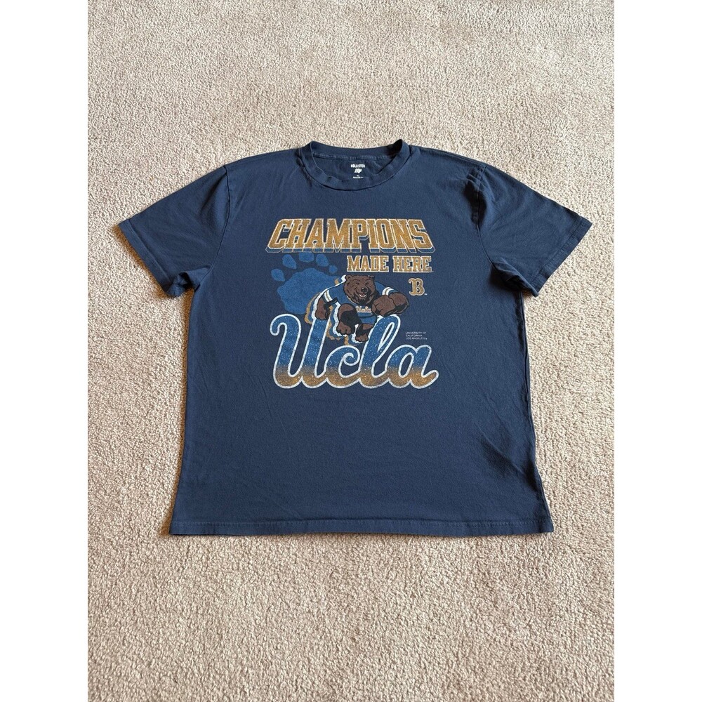 UCLA Bruins Men’s Hollister Vintage Style Graphic Tee Size XL